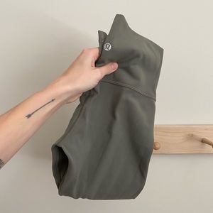 Lululemon align crop legging